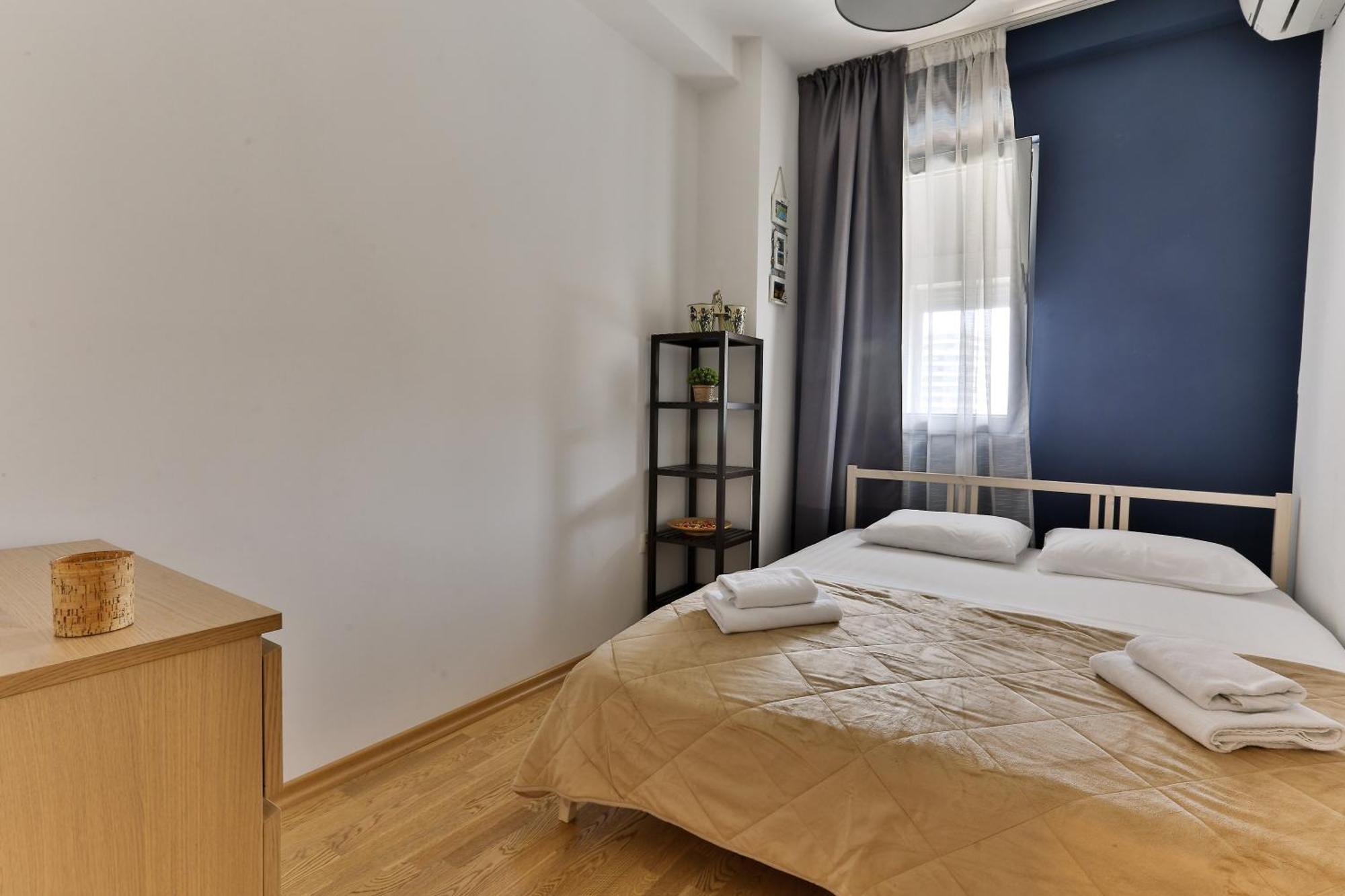 Luxury Fontana Apartment