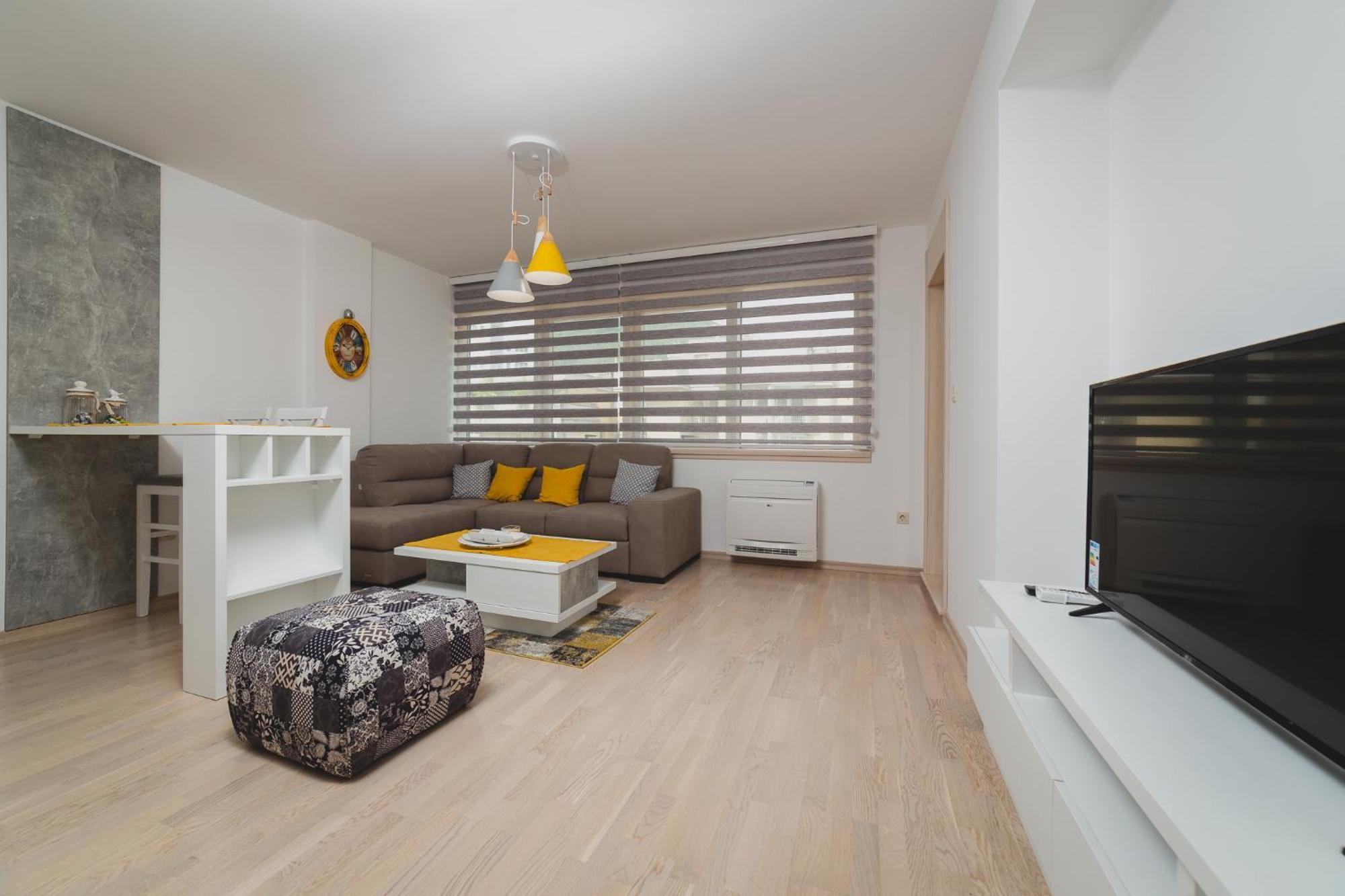 Lägenhet Luxury Fontana Budva